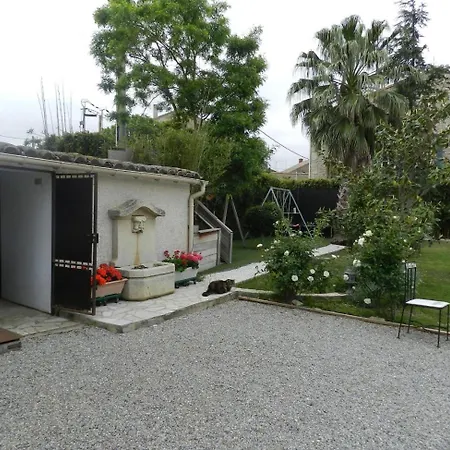 La Les Parfums D'ete Villa