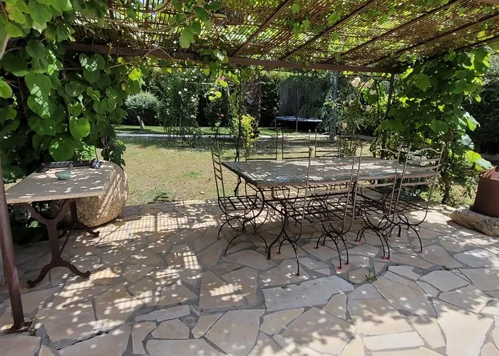 Villa La Les Parfums D'ete Ornaisons
